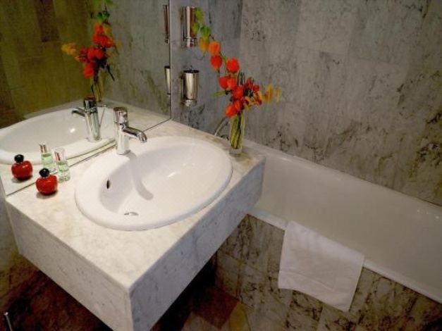Photo of Bathroom in Notre-Dame-des-Champs