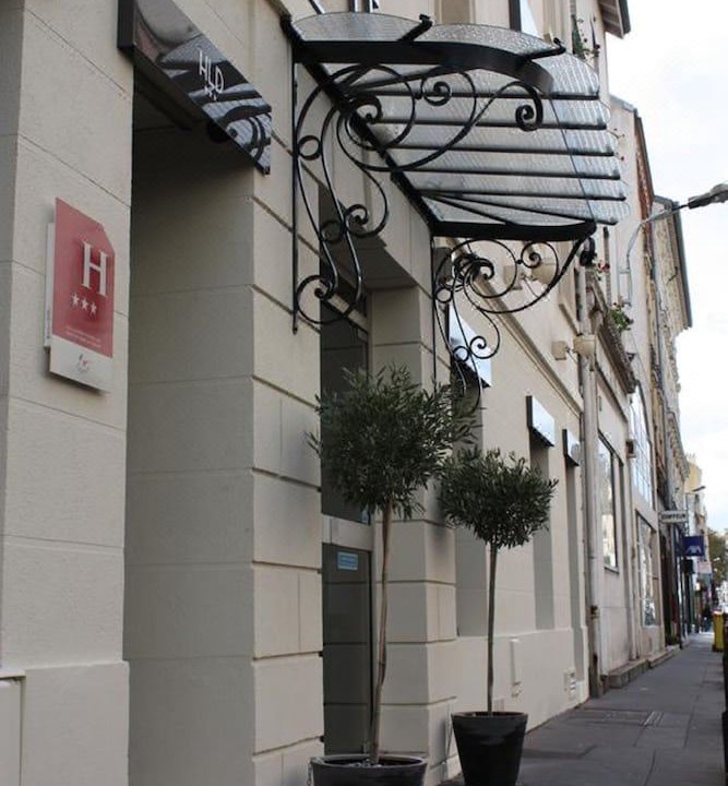 Photo of Buildings in Puteaux