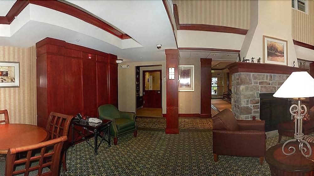 Photo of Livingroom in Cranbury