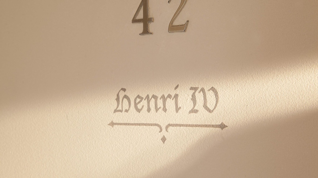 Photo of Bedroom in Latin