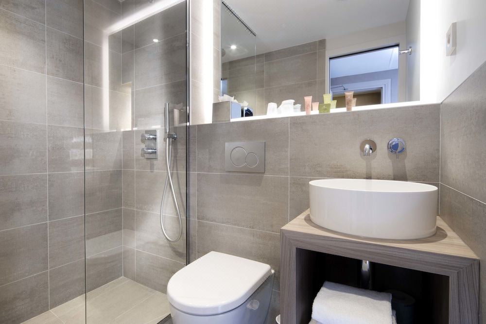 Photo of Bathroom in 5th Arrondissement