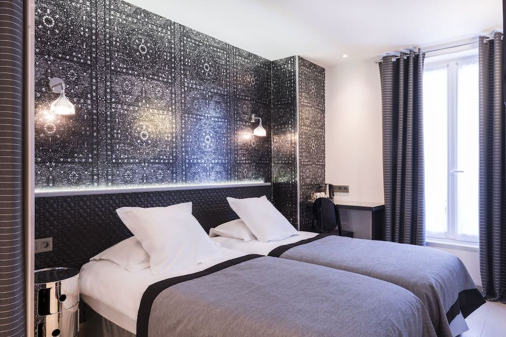 Photo of Bedroom in Sorbonne