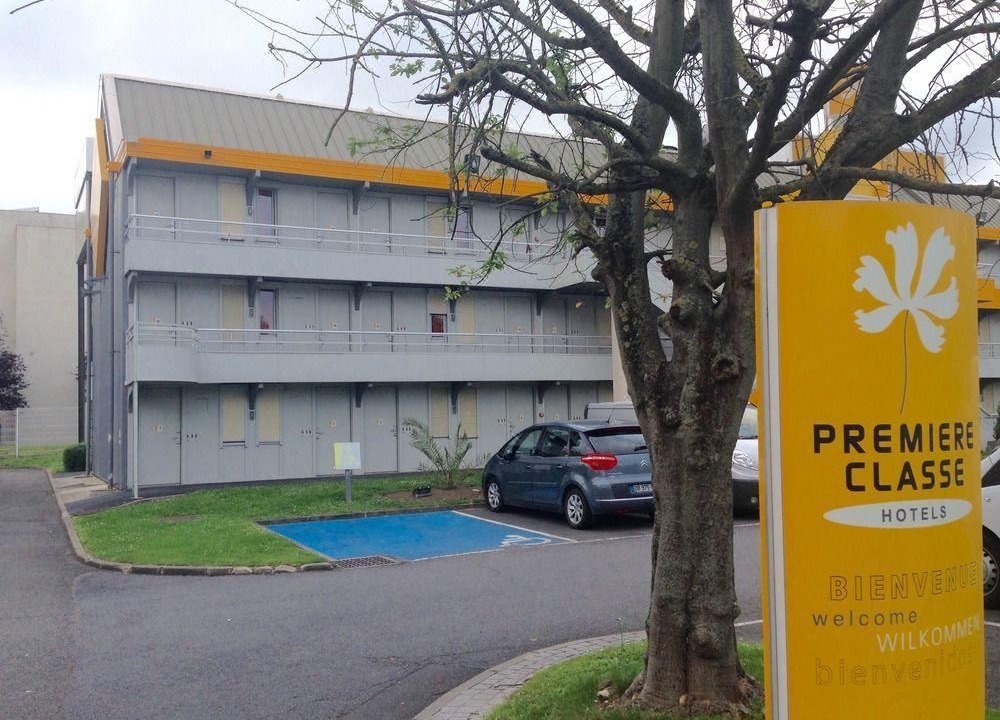 Photo of Buildings in Les Mousseaux
