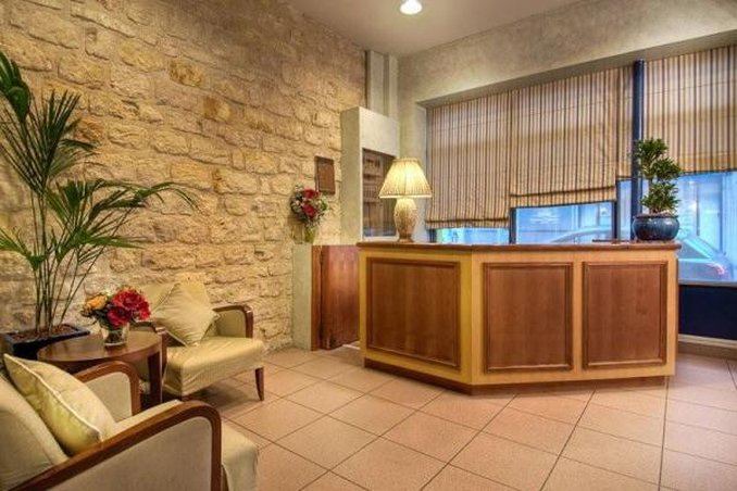 Photo of Livingroom in 9th Arrondissement