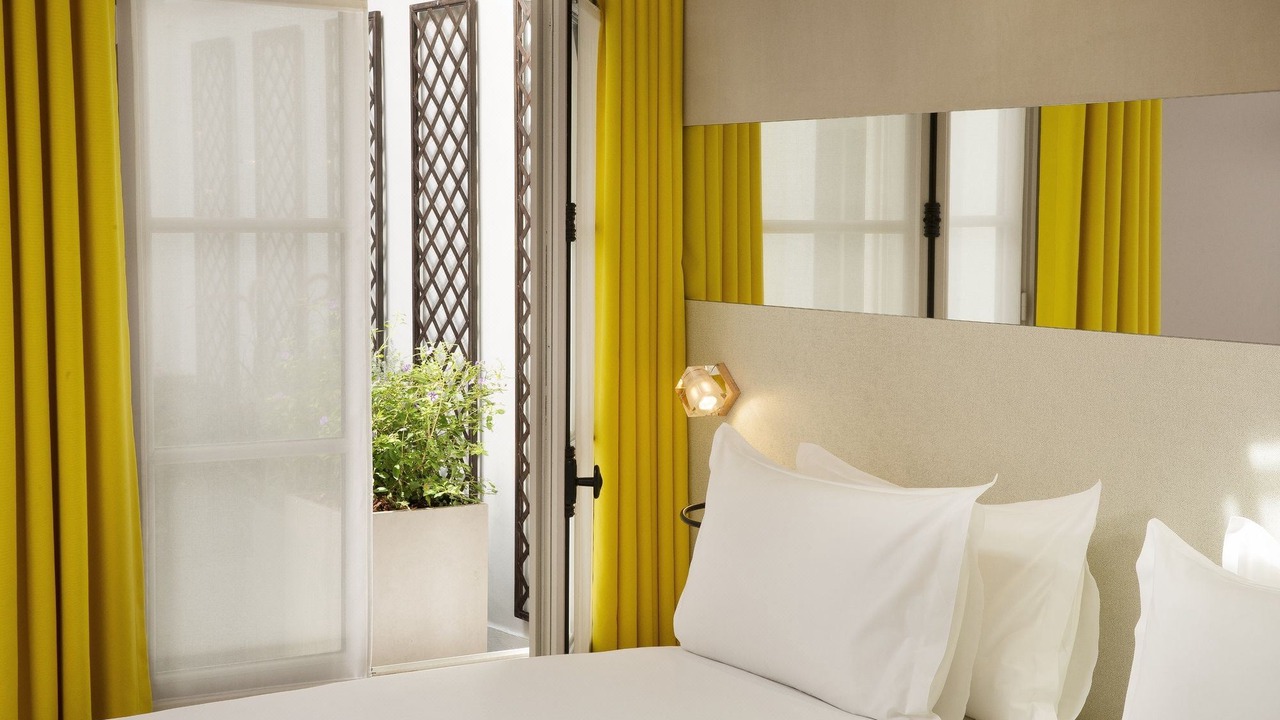 Photo of Bedroom in Batignolles