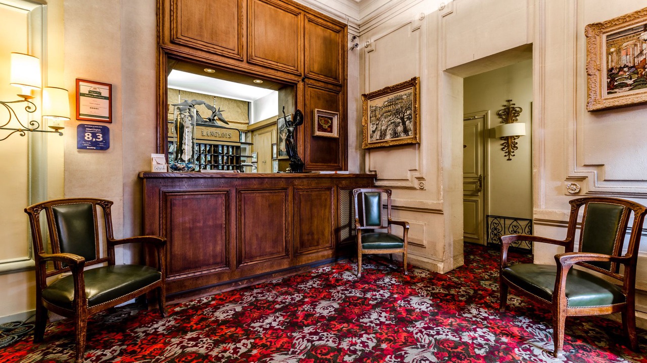 Photo of Others in 9th Arrondissement
