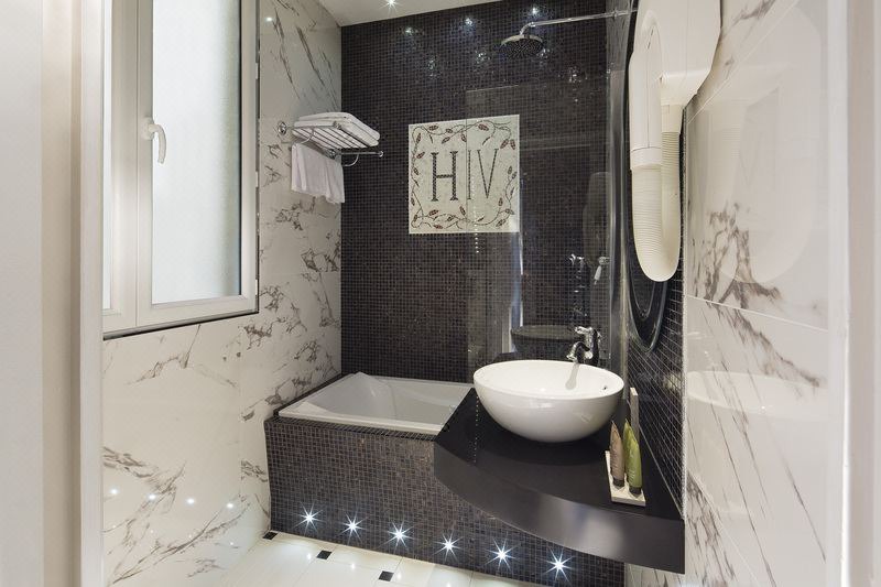 Photo of Bathroom in Latin
