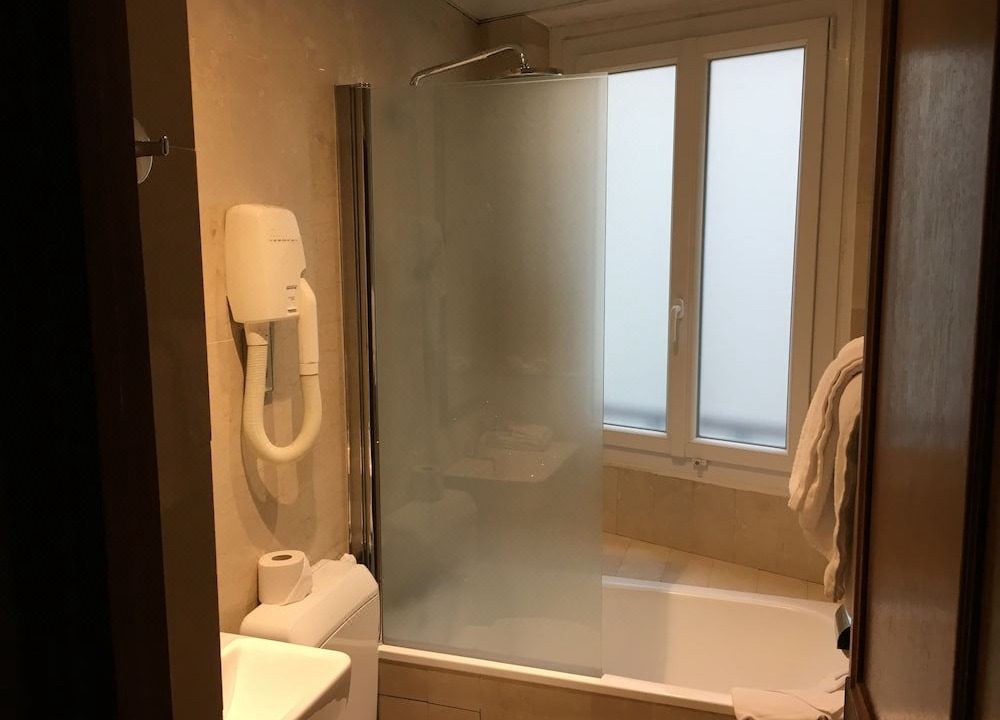 Photo of Bathroom in 5th Arrondissement