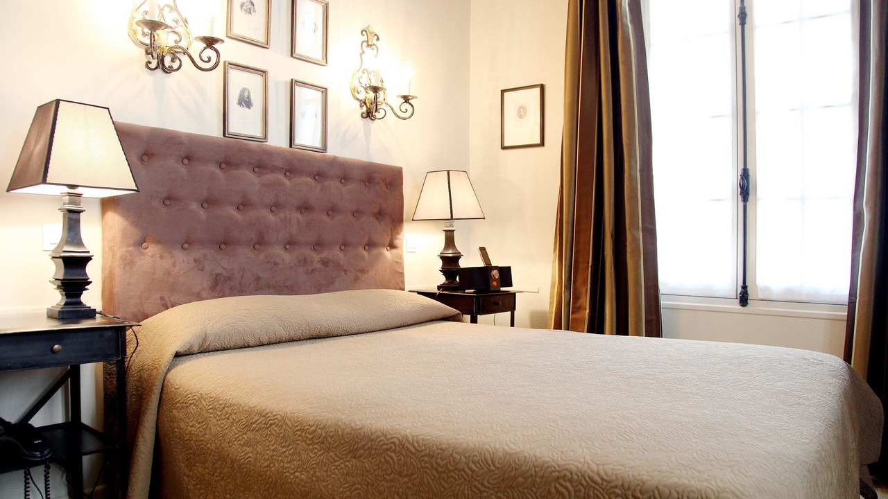 Photo of Bedroom in Les Iles