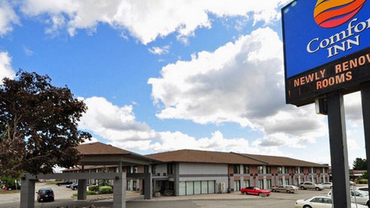 Photo of Buildings in Northeast Mississauga