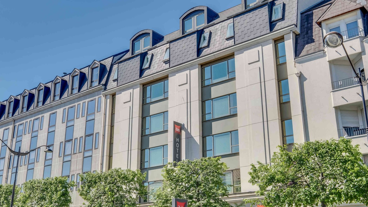 Photo of Buildings in Rueil-Malmaison