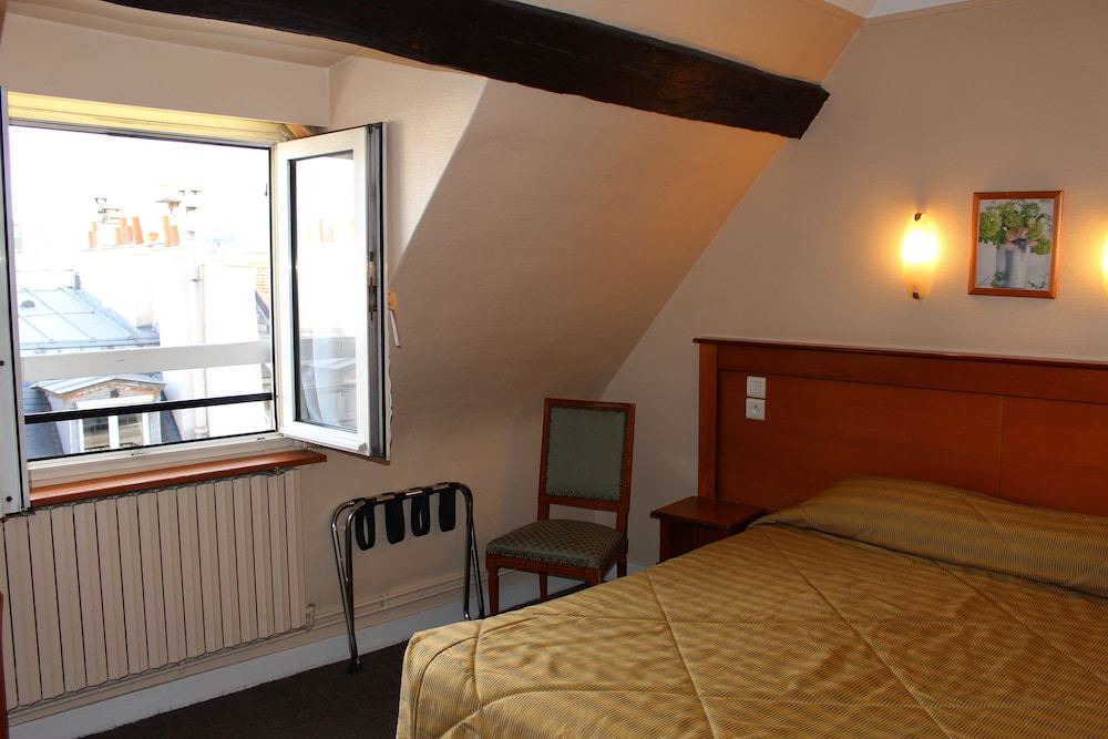 Photo of Bedroom in Palais-Royal