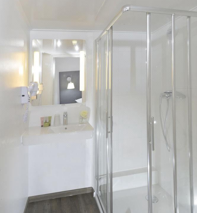 Photo of Bathroom in Quartier du Faubourg-Montmartre