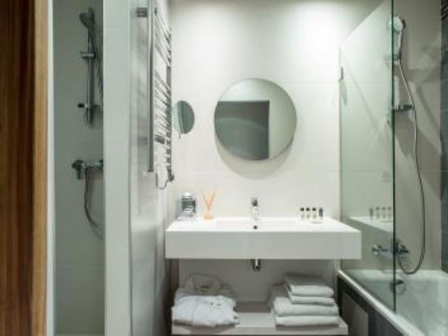 Photo of Bathroom in Suresnes