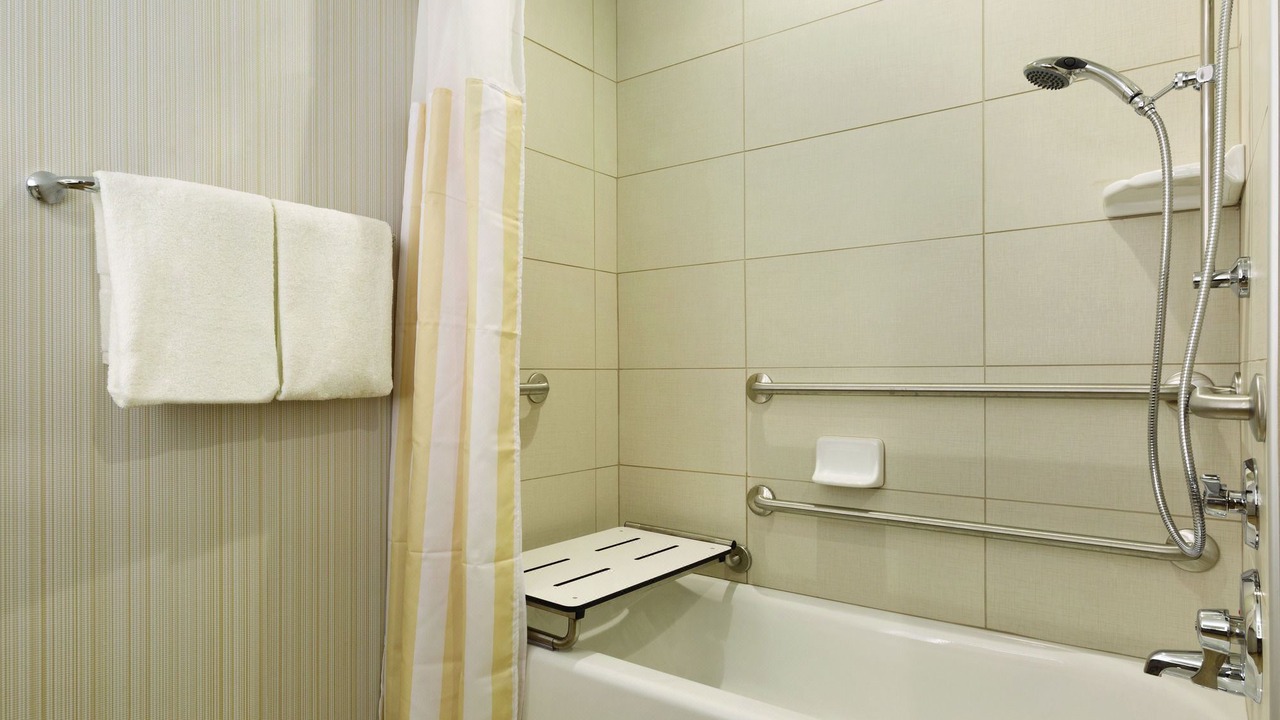 Photo of Bathroom in South Hills