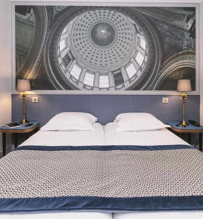 Photo of Bedroom in 5th Arrondissement