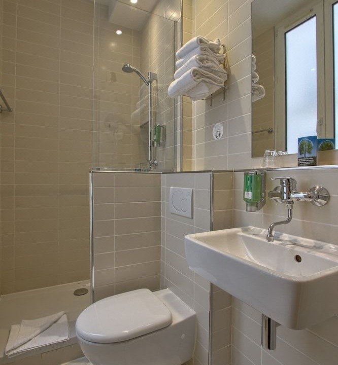 Photo of Bathroom in 7th Arrondissement