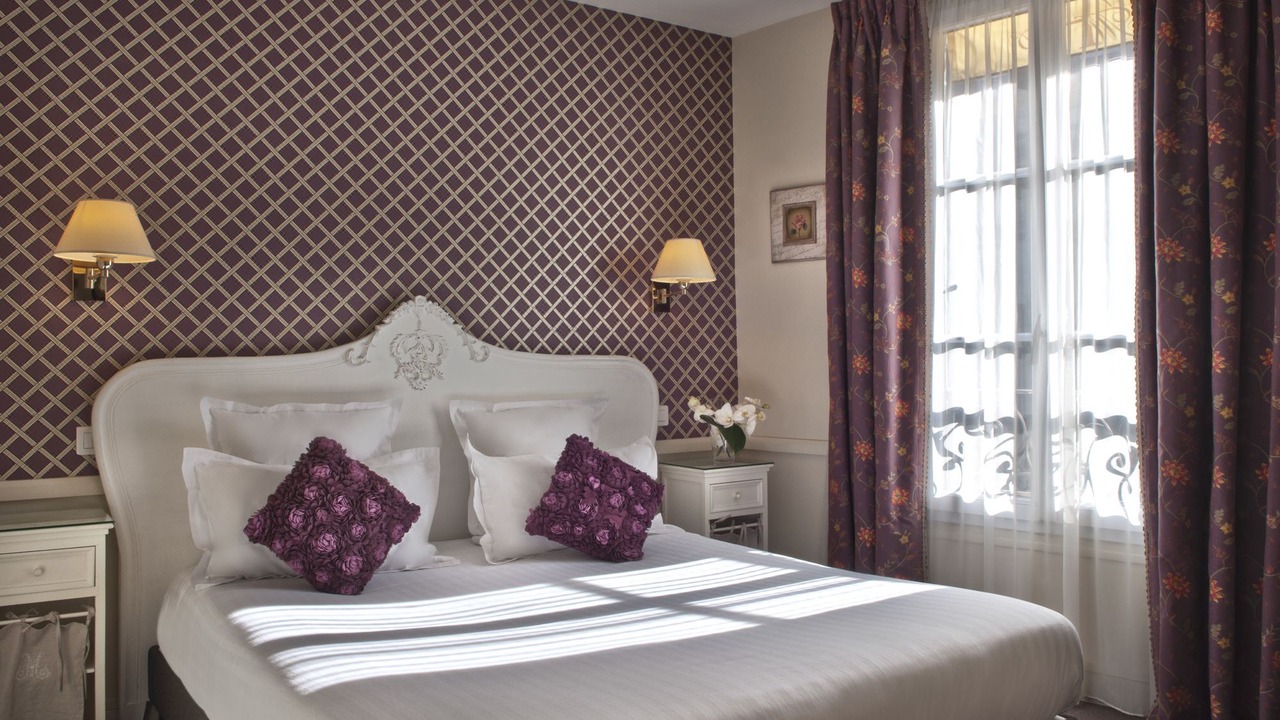 Photo of Bedroom in Faubourg Saint-Germain