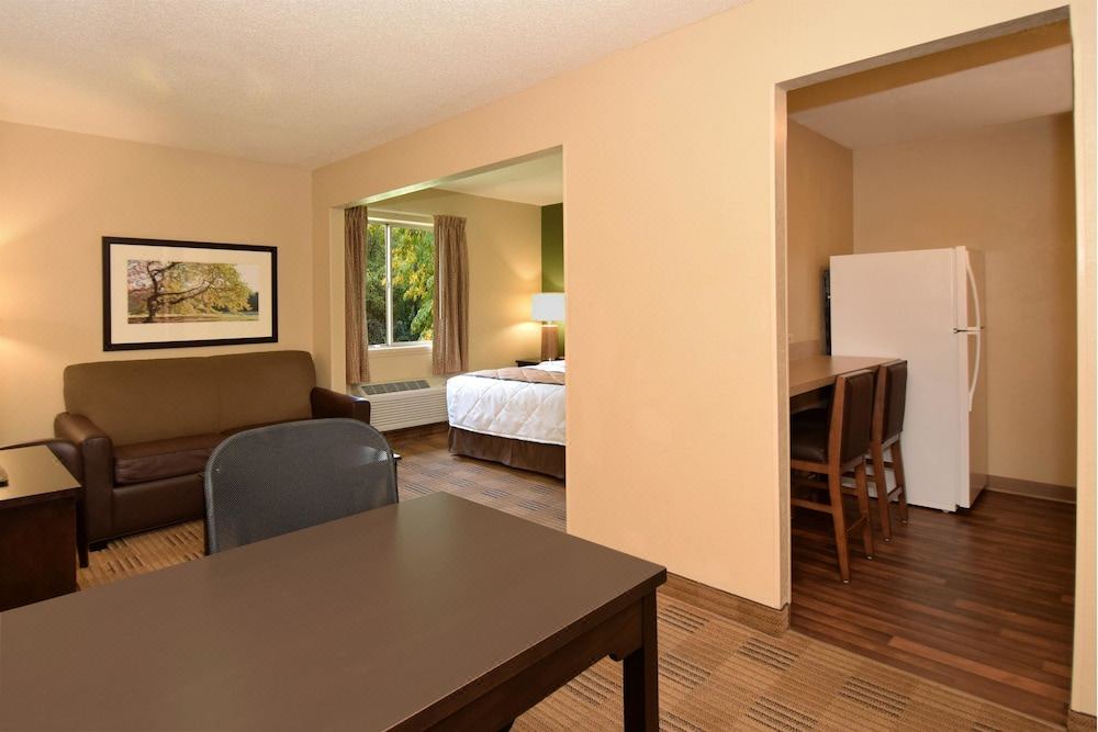Photo of Livingroom in South Hills