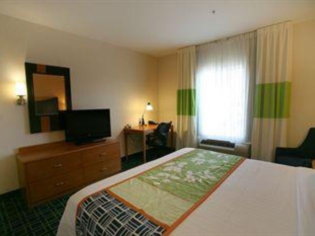Photo of Bedroom in Plant City