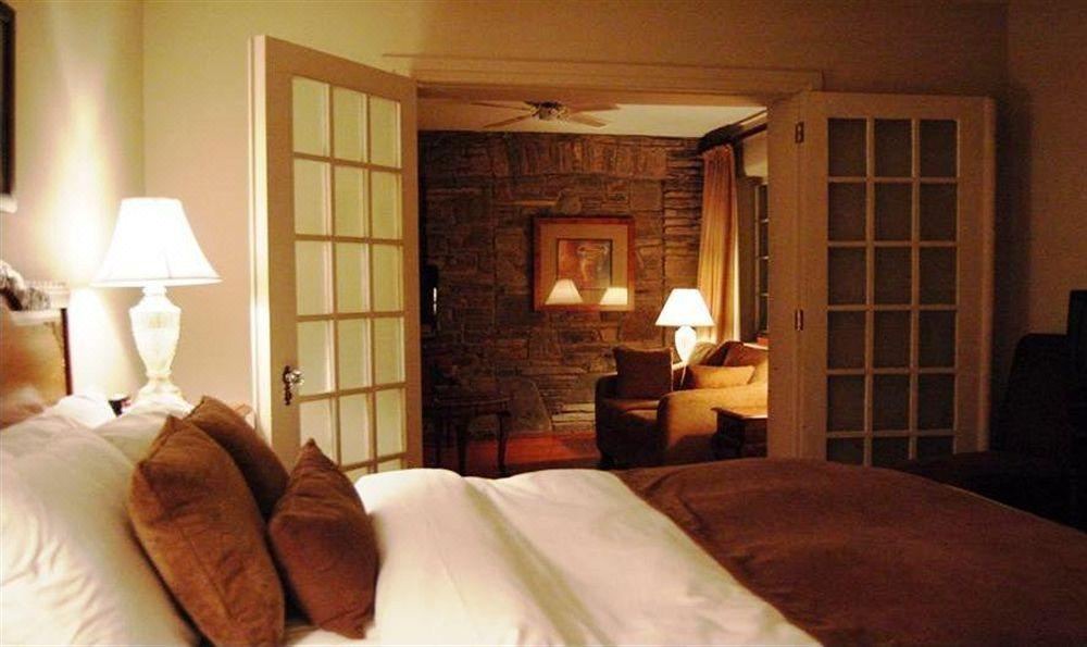 Photo of Bedroom in Erin Mills