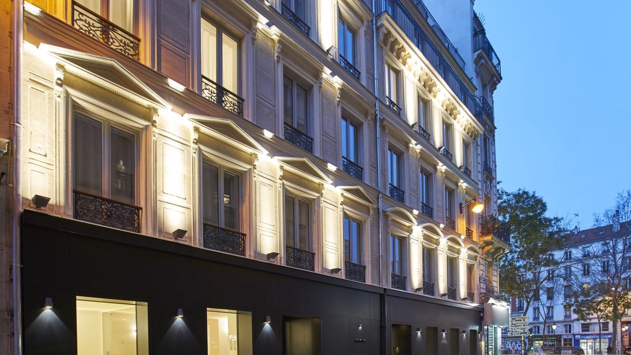 Photo of Buildings in Porte-Saint-Martin
