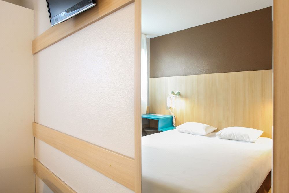 Photo of Bedroom in Bagnolet