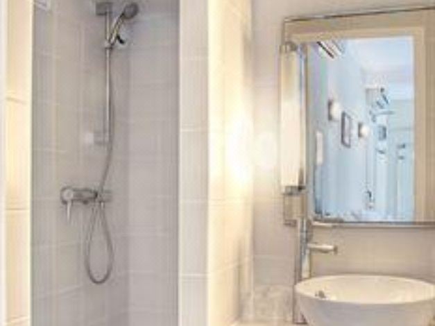 Photo of Bathroom in Faubourg Saint-Germain