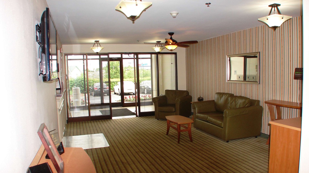 Photo of Livingroom in South Hills