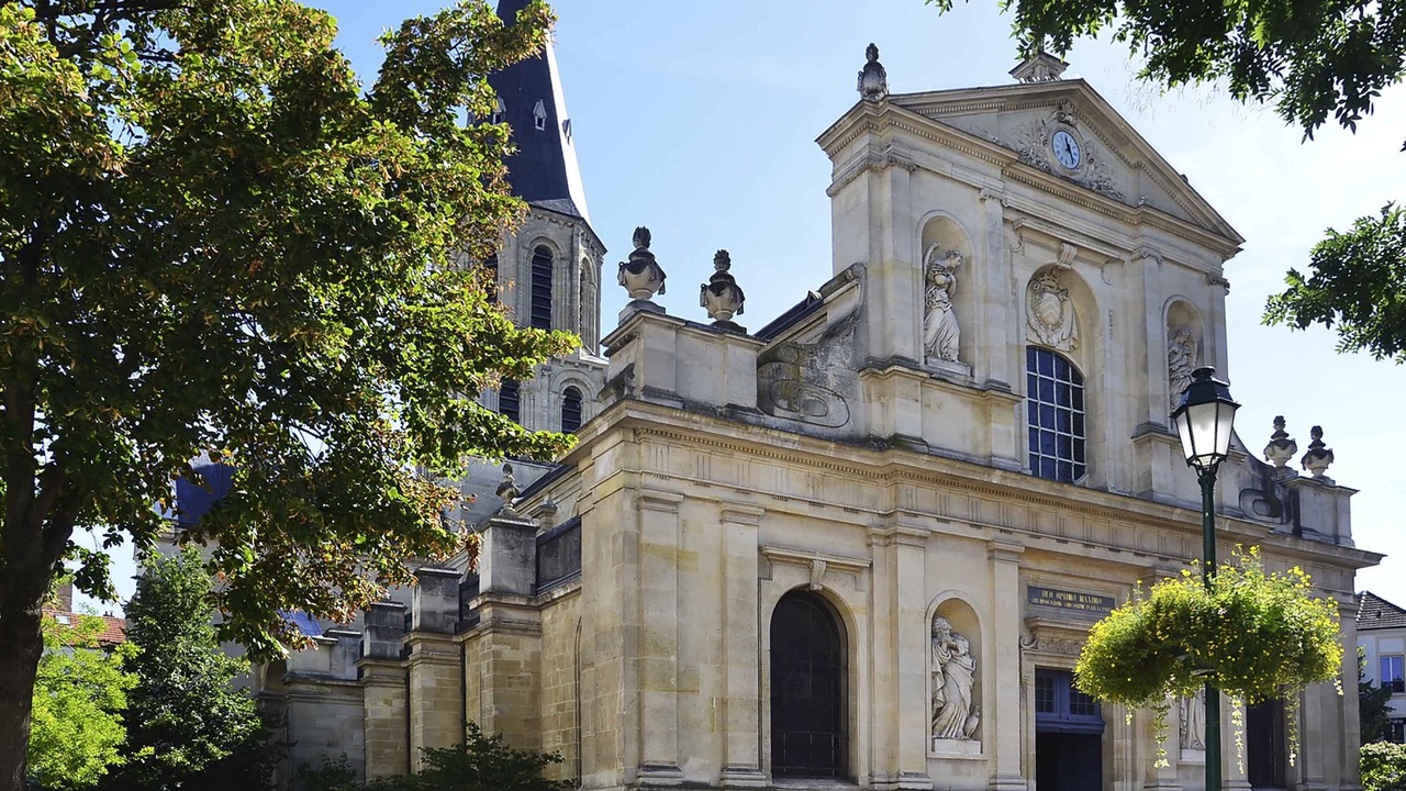 Photo of Buildings in Rueil-Malmaison