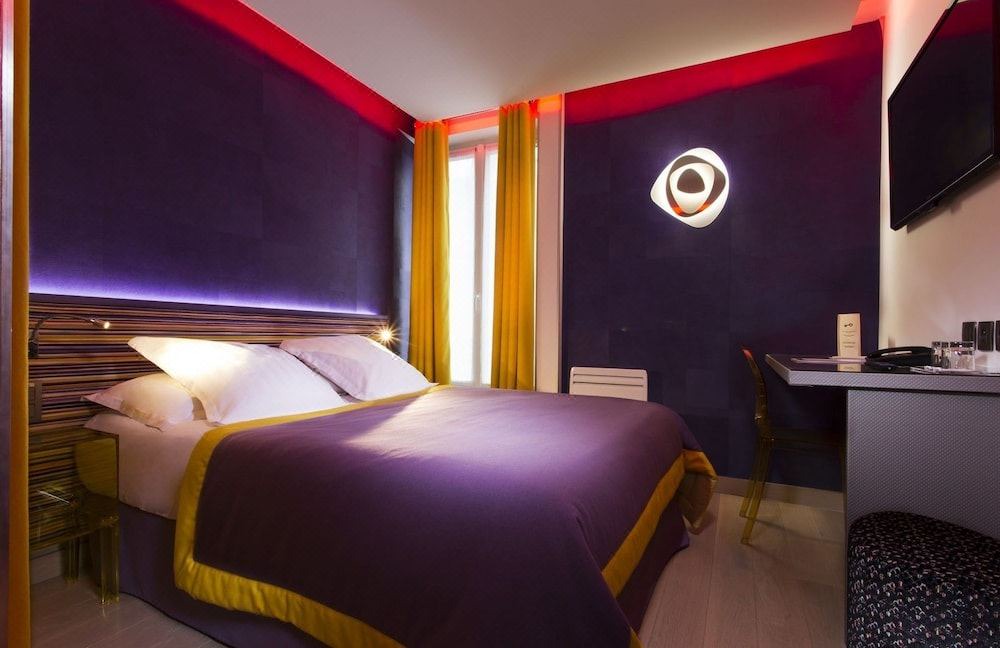 Photo of Bedroom in Sorbonne