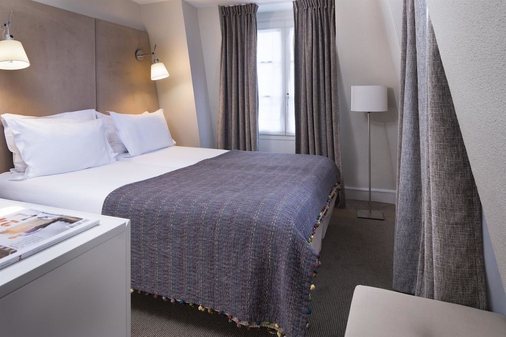 Photo of Bedroom in Quartier du Faubourg-Montmartre