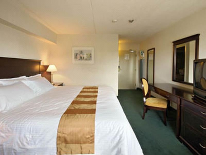 Photo of Bedroom in Northeast Mississauga