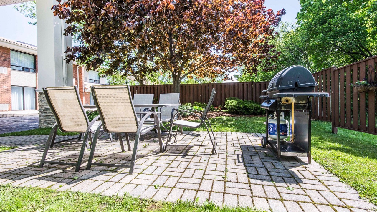 Photo of Patio Balcony in Owen Sound