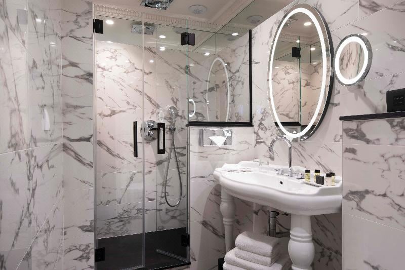 Photo of Bathroom in Latin