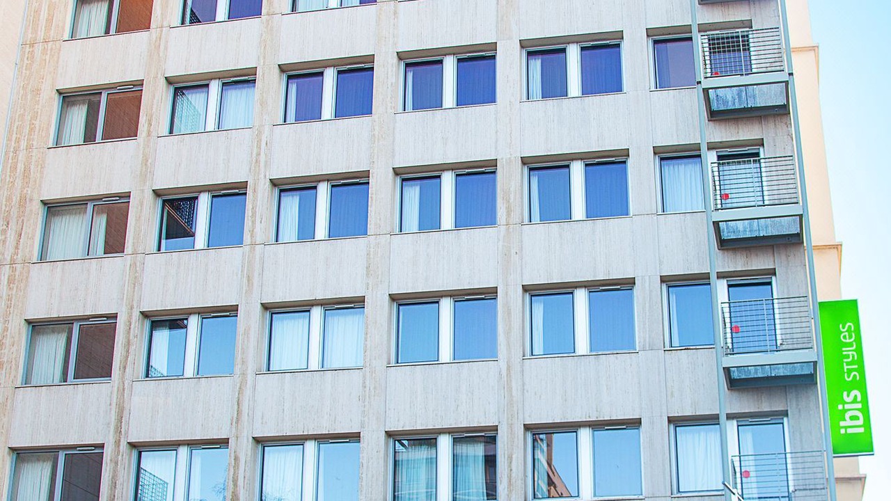 Photo of Buildings in Republique–Point-du-Jour