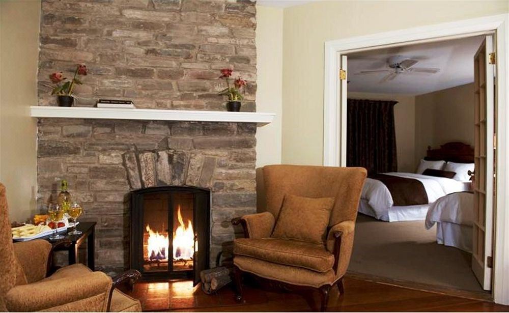 Photo of Livingroom in Erin Mills