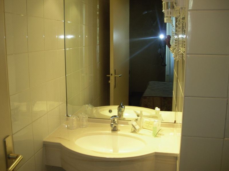 Photo of Bathroom in Porte-Saint-Martin