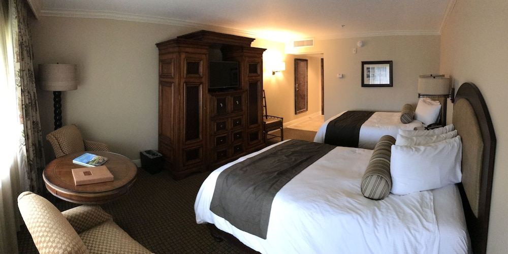 Photo of Bedroom in Bay Hill