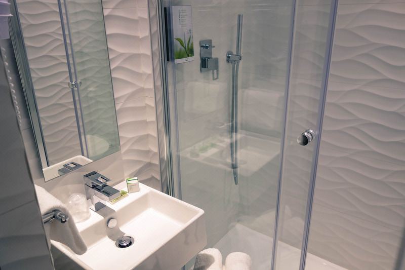 Photo of Bathroom in Batignolles