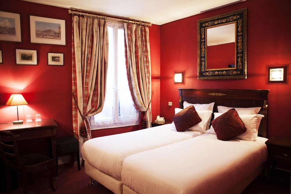 Photo of Bedroom in Faubourg Saint-Germain