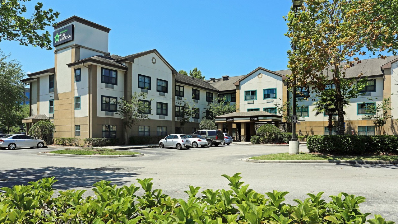 Photo of Buildings in Fairvilla
