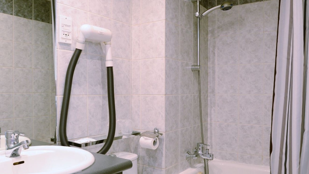 Photo of Bathroom in Val-de-Grace