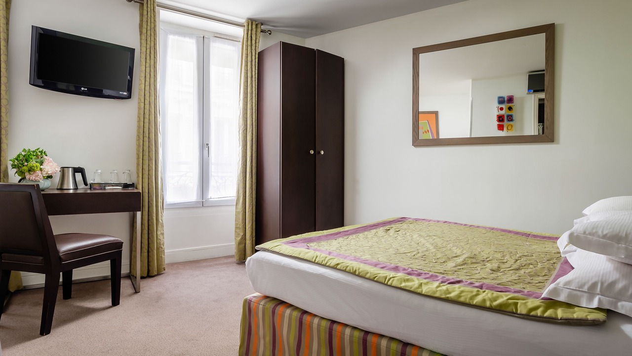 Photo of Bedroom in Ternes