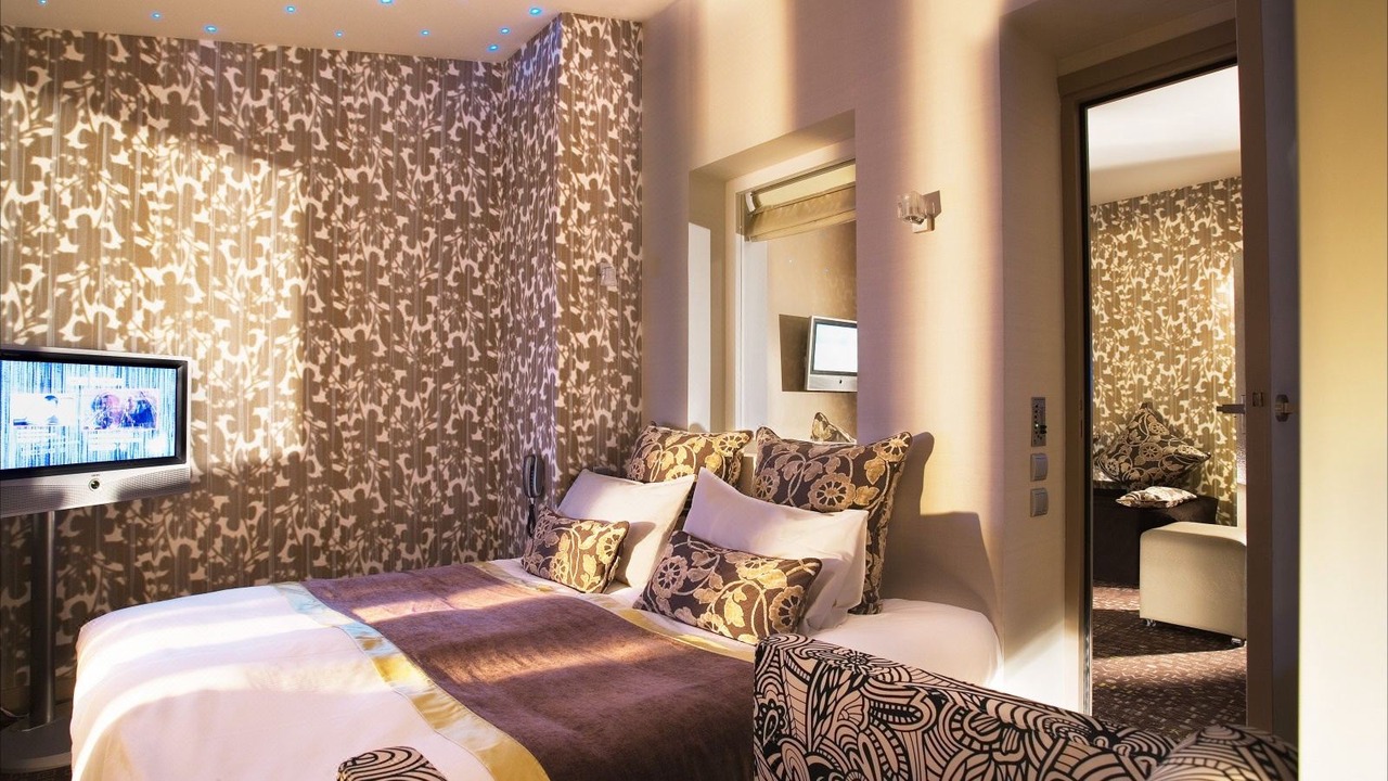 Photo of Bedroom in Val-de-Grace