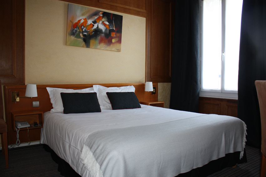 Photo of Bedroom in Puteaux