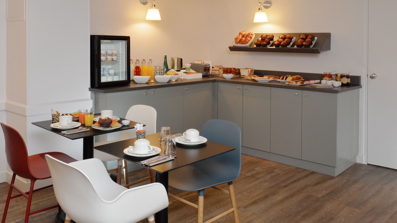 Photo of Livingroom in Quartier du Faubourg-Montmartre