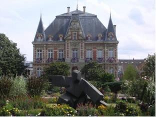 Photo of Buildings in Rueil-Malmaison