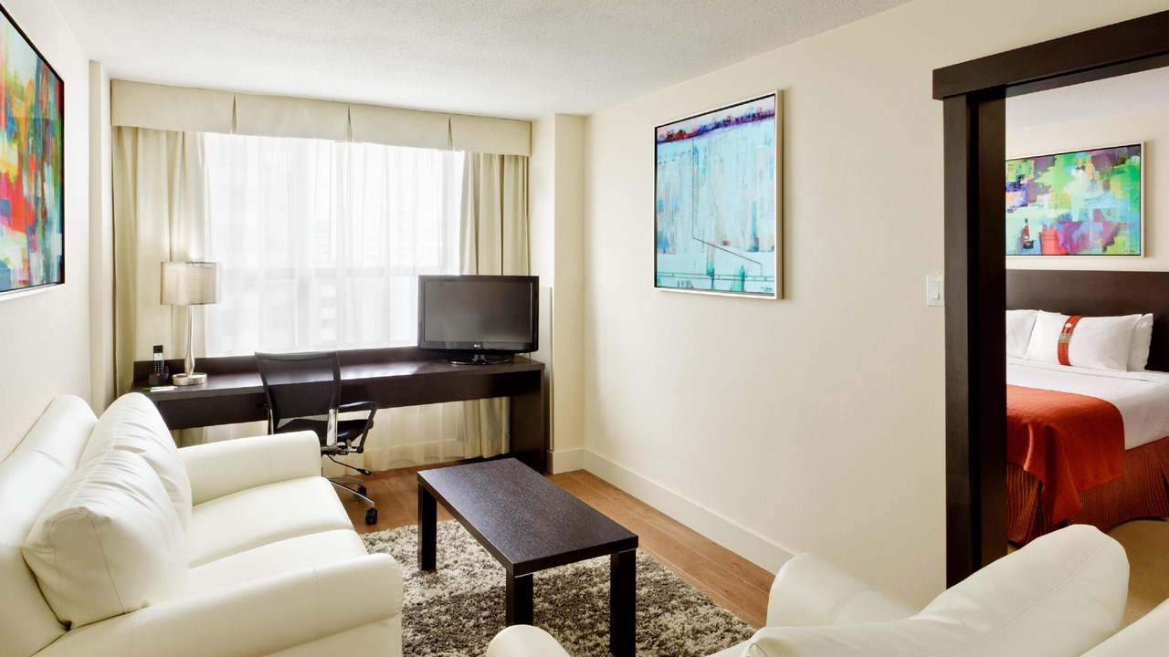 Photo of Livingroom in Church and Wellesley