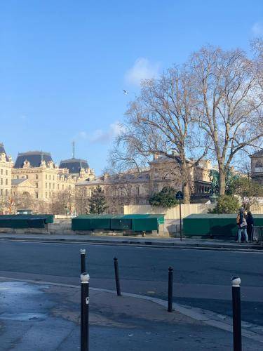 Photo of Others in Sorbonne
